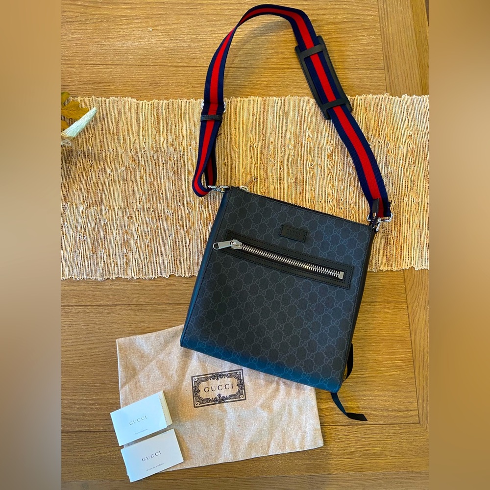 Authentic Gucci GG Black messenger bag